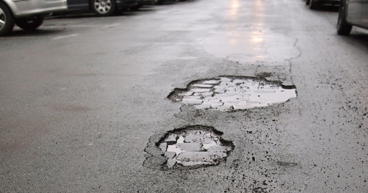 Can Potholes Cause Serious Accidents?